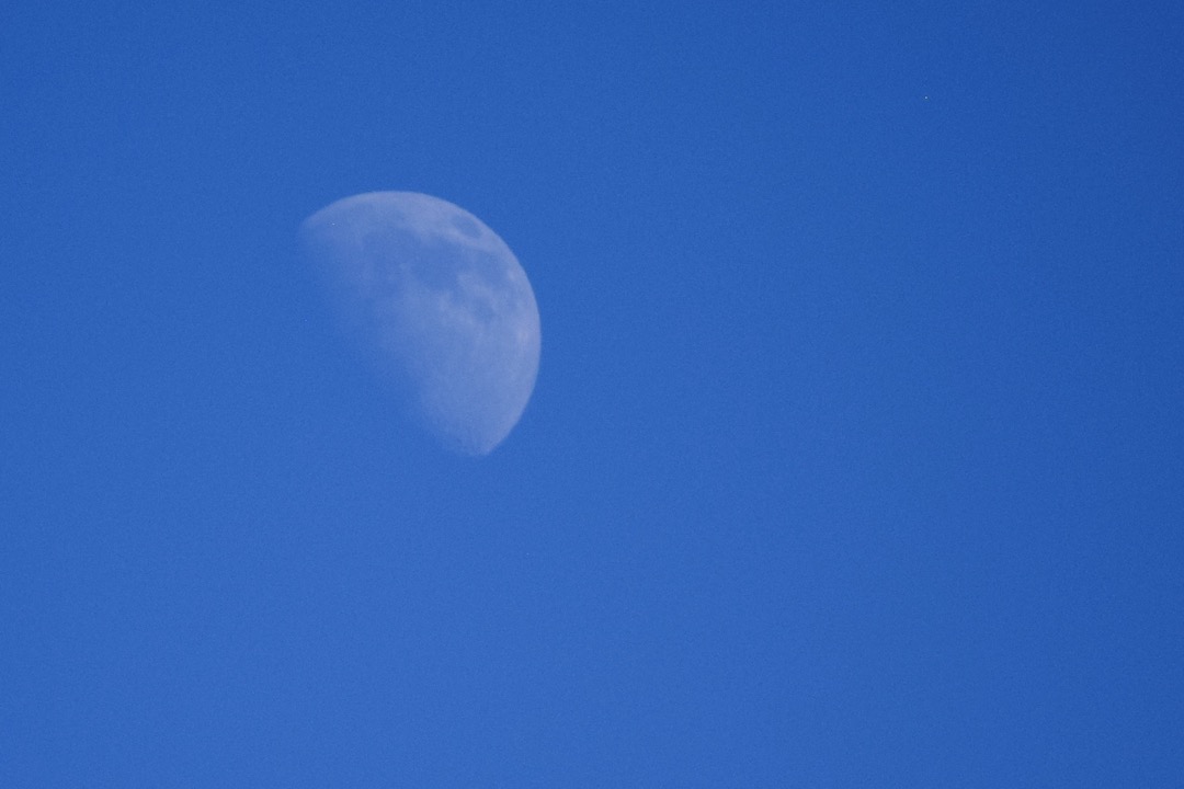 Half moon