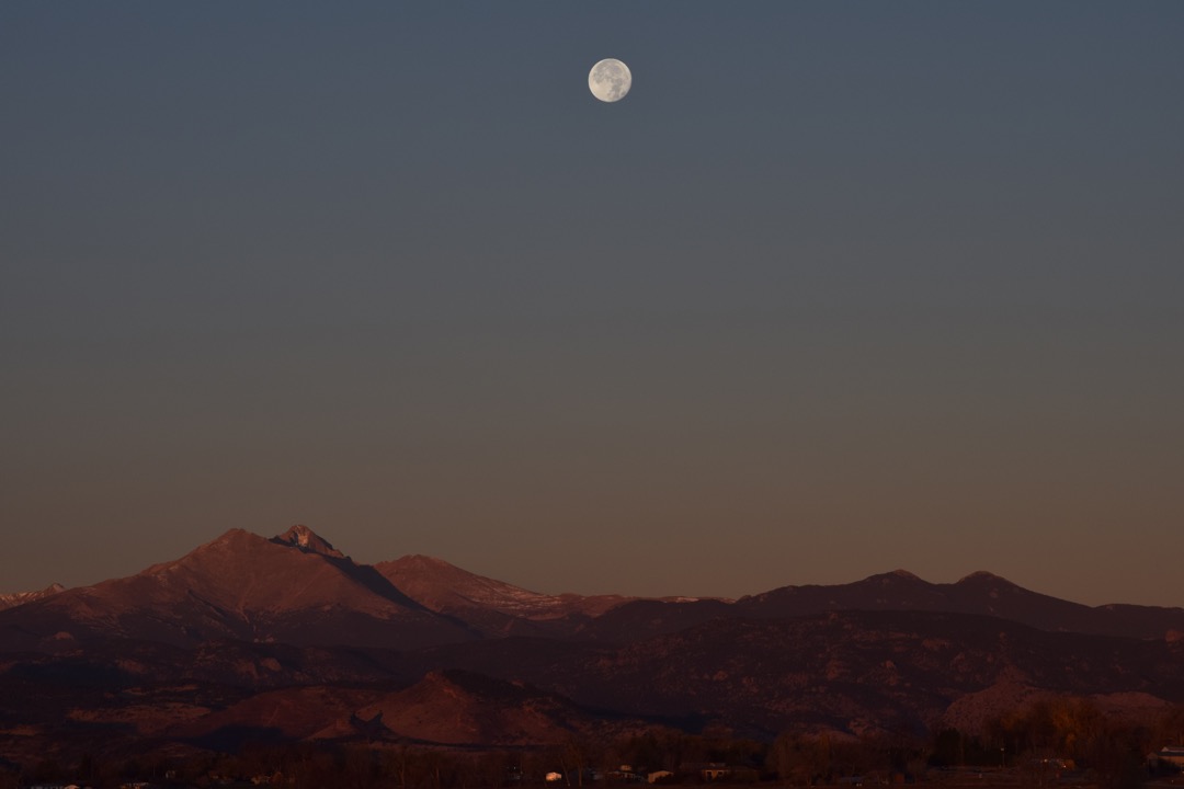 Sunrise/Moonset