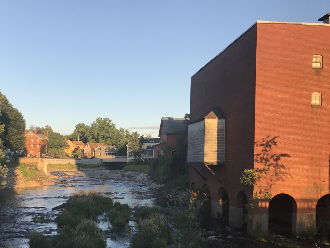 The Exeter River flows to the Squamscott River