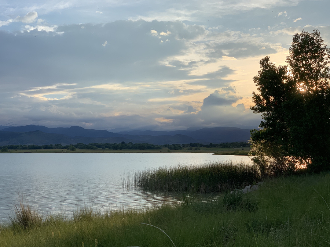 A beautiful night on McIntosh Lake