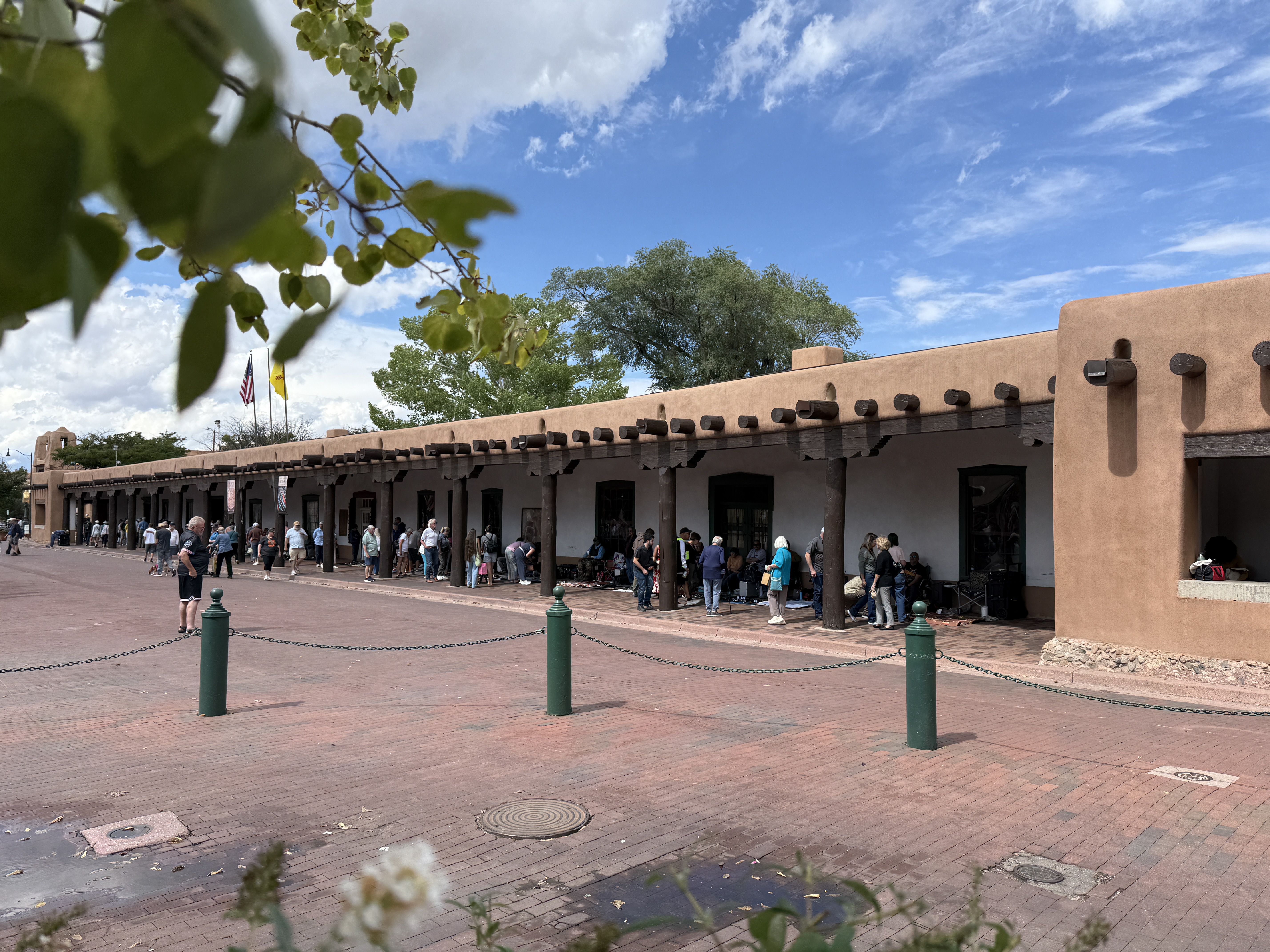 The Palace of the Governors Native American market
