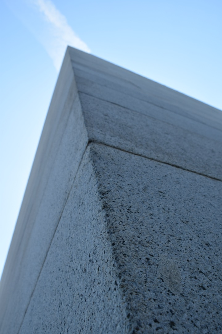 Looking up the corner of the Monument