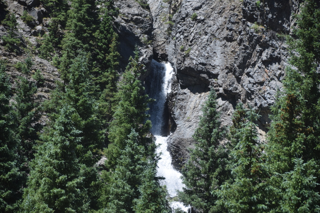 Cataract Canyon Falls