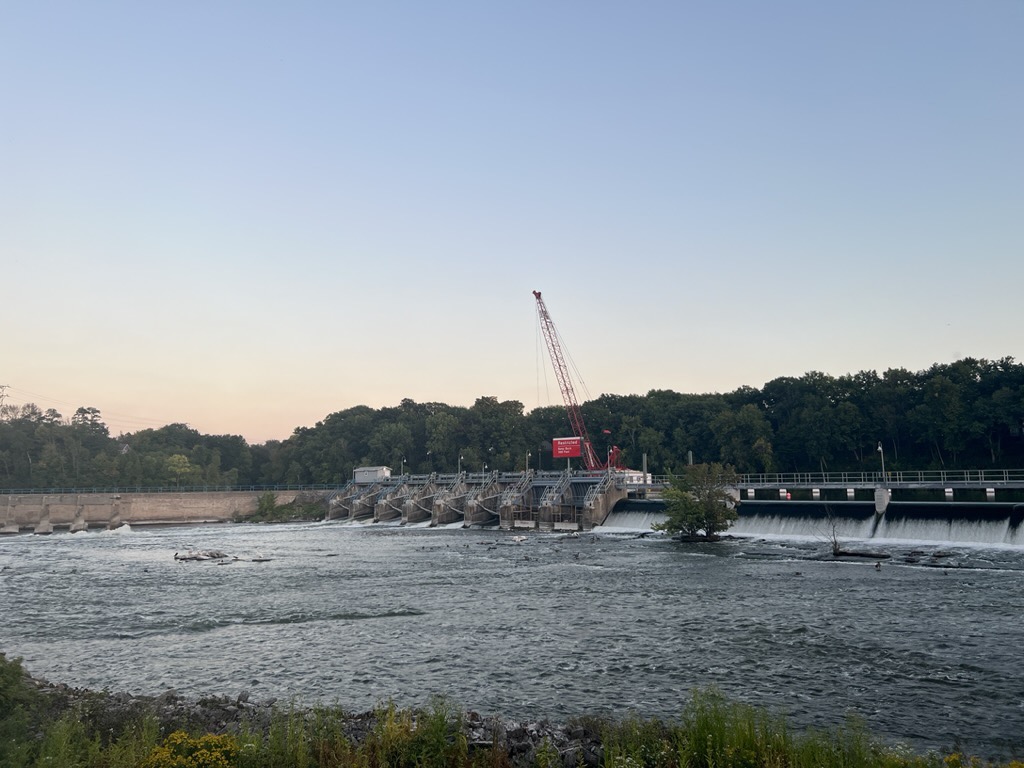 Hydroelectric plant and falls in Appleton, WI